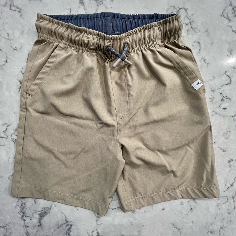 Boys M Tommy Bahama Active Shorts